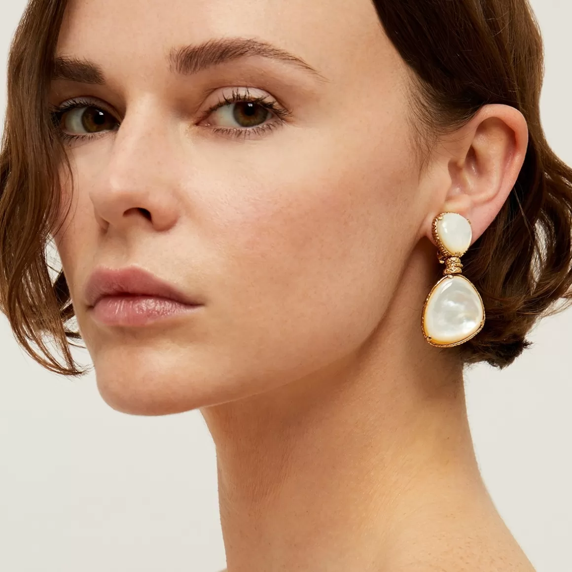 Gas Bijoux Boucles D'Oreilles>Boucles d'oreilles Silia dorées - Nacre blanche