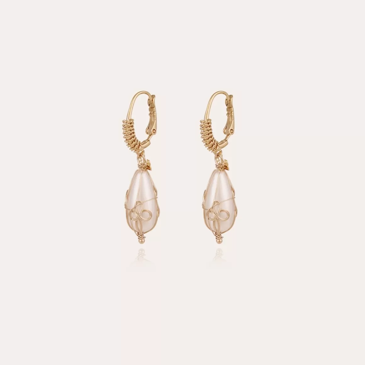 Gas Bijoux Boucles D'Oreilles>Boucles d'oreilles Tao Biwa petit modèle dorées Nacre blanche